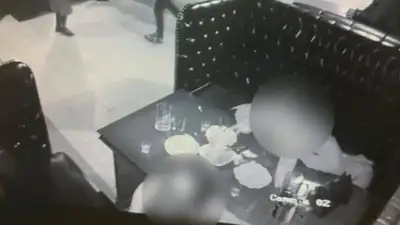 Две девушки ограбили пригласивших их на ужин парней в Актобе 