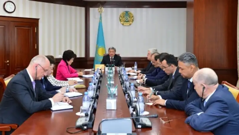 Вице-спикеры Мажилиса распределили обязанности