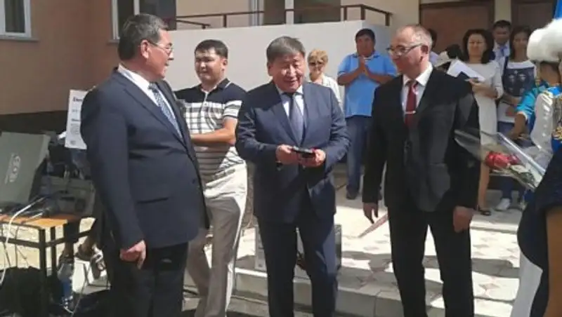 Для вкладчиков Жилстройсбербанка в Таразе раньше срока сдали новый дом