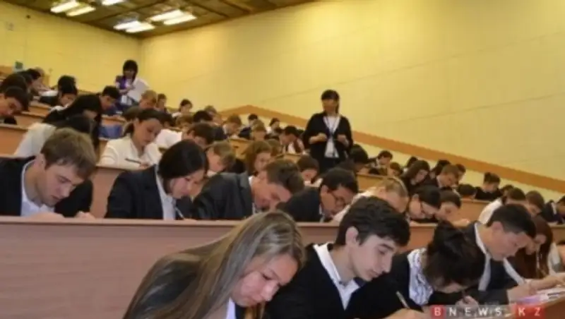 В СКО знак «Алтын белгі» подтвердили 37 выпускников