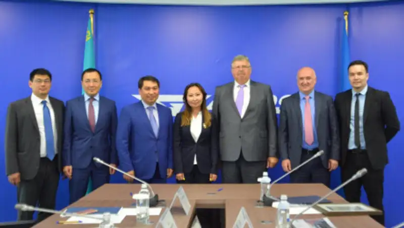 ЕАБР и Казпочта подписали меморандум о сотрудничестве