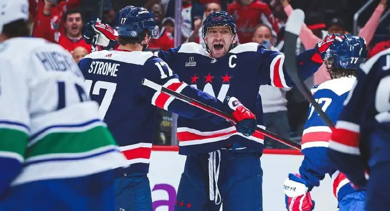 Александр Овечкин забил первую шайбу в новом сезоне НХЛ