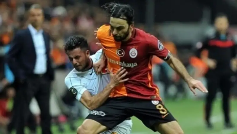 Капитан «Галатасарая» может не сыграть с «Астаной»