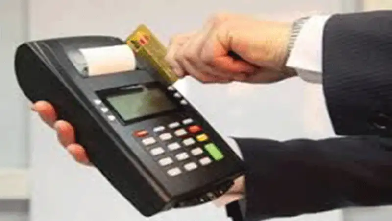 В комитете Мажилиса обсудили меры по стимулированию безналичного оборота