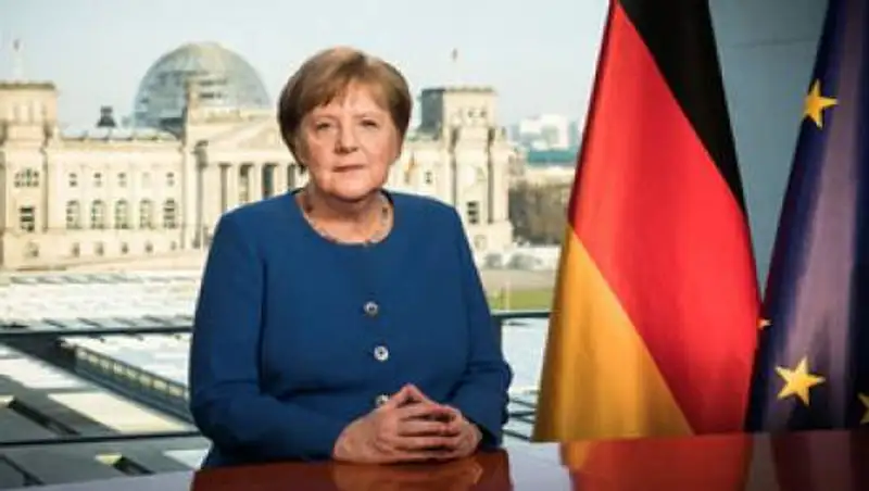 Меркель рассказала о неготовой к новому локдауну экономике Германии