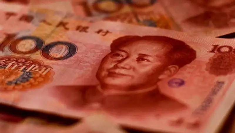 Народный банк Китая резко ослабил курс юаня к доллару