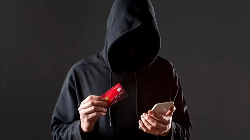 Нацбанк предупредил казахстанцев о новых схемах мошенничества