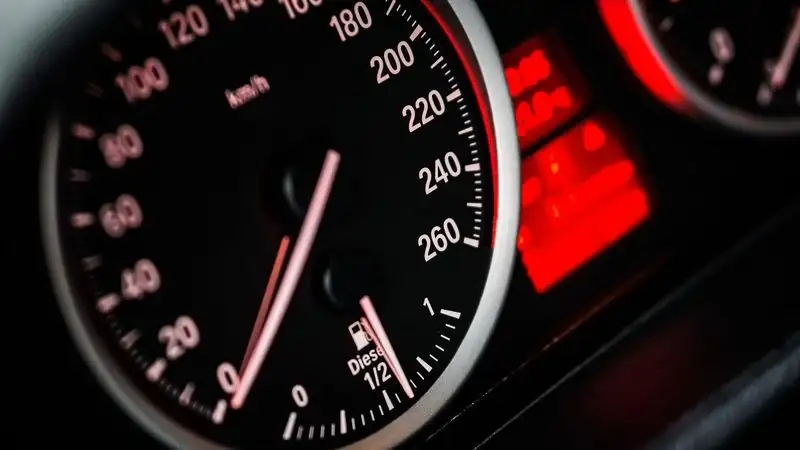 Антикор: 350 тысяч авто незаконно легализовала ОПГ в Астане