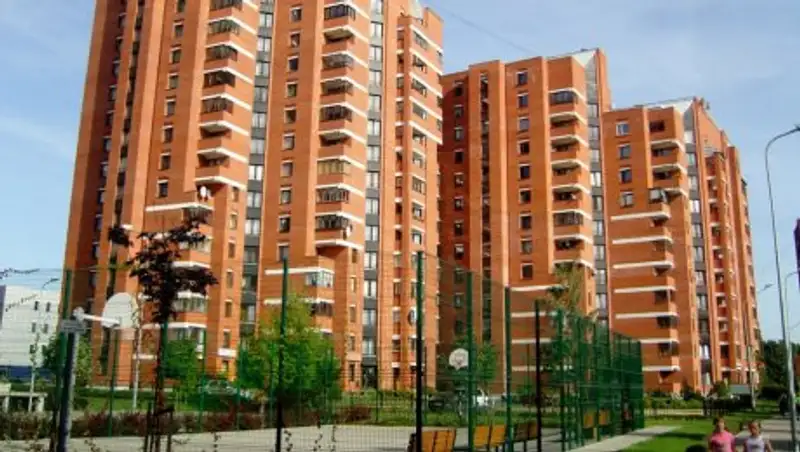 Застройщики навязывают жильцам в домах-новостройках свои управляющие компании