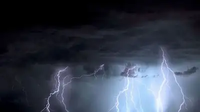 Штормовое предупреждение в Алматы , фото - Новости Zakon.kz от 18.05.2023 08:58