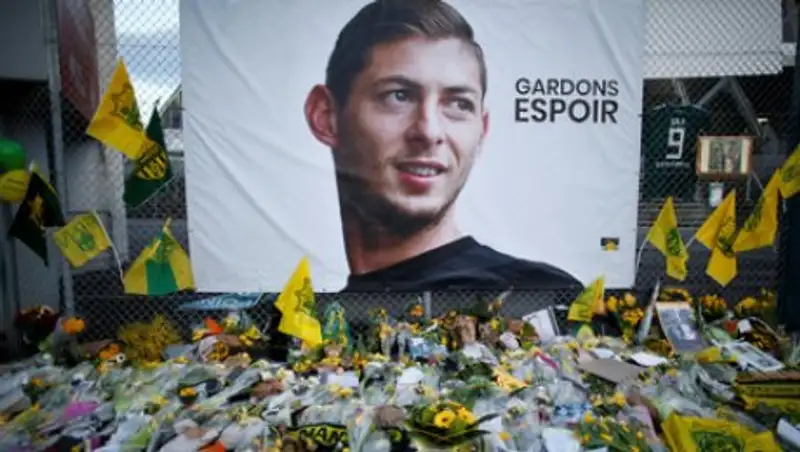 Опознано тело пропавшего футболиста Салы