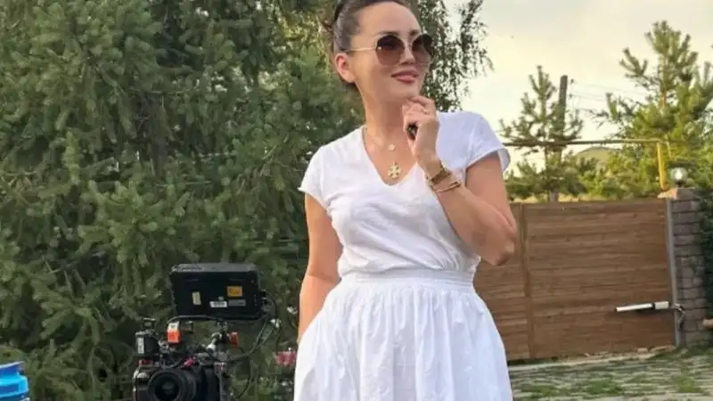 Казахстанский продюсер Баян Алагузова снова стала бабушкой