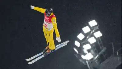 Фристайл-акробатика Пекин-2022 Квалификация, фото - Новости Zakon.kz от 15.02.2022 18:34