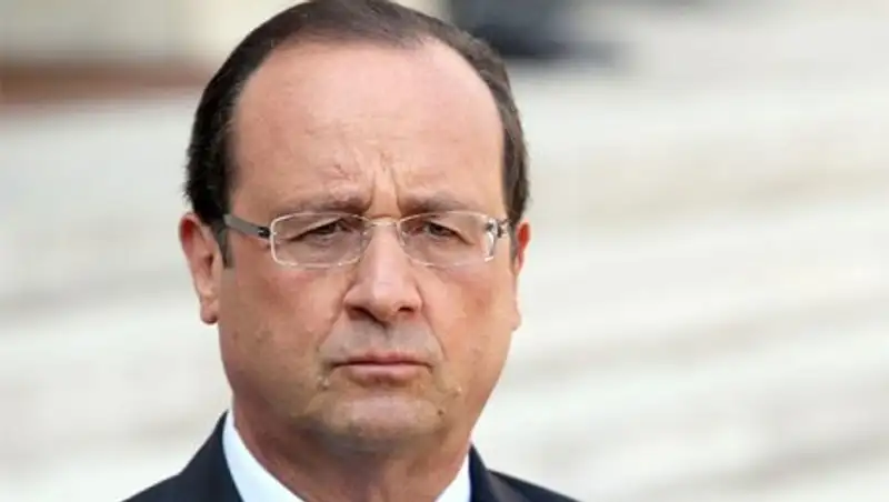 Олланд потребовал от спецслужб не допустить терактов во Франции