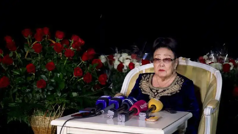 Бибигуль Тулегенова: Я доказала, что женщина имеет право и учиться, и детей рожать