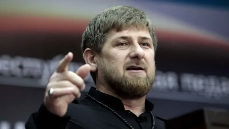 Глава Верховного суда Чечни подал в отставку после критики Кадырова