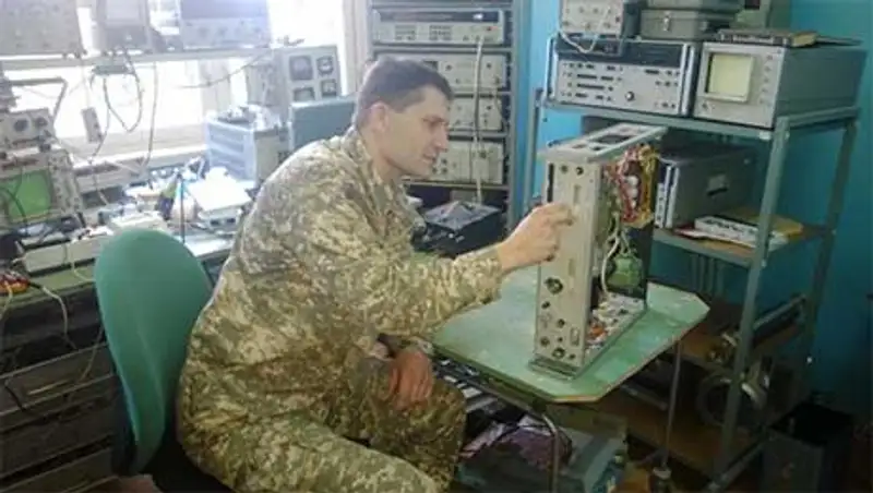 Военные метрологи гарантируют точную и безотказную работу техники, фото - Новости Zakon.kz от 06.11.2013 22:25