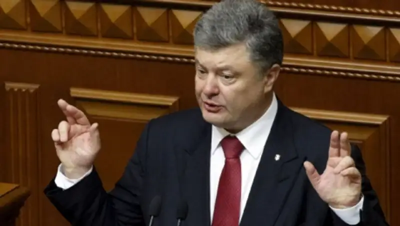 Порошенко заявил, что будет соблюдать минские договоренности