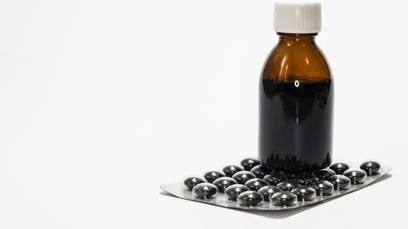 В Узбекистане приостановили продажу еще одного препарата после гибели детей