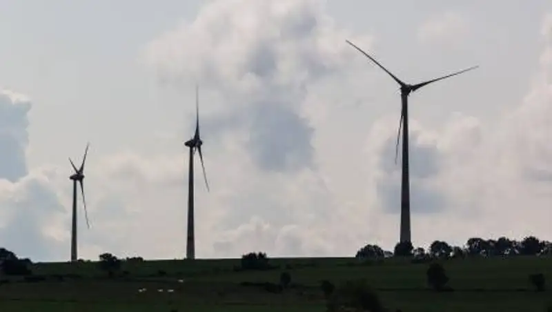 В семи областях Казахстана объявлено штормовое предупреждение