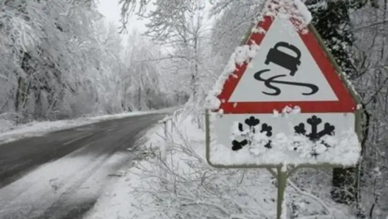 В Карагандинской области из-за непогоды закрыта трасса