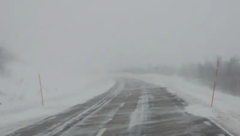 На автодорогах Казахстана ограничено движение