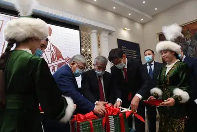 презентация сборник сочинений , фото - Новости Zakon.kz от 03.12.2021 19:48