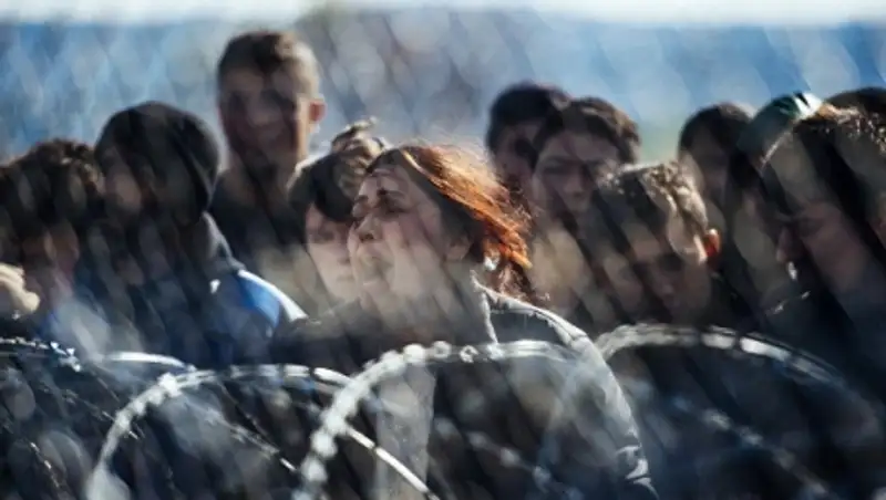 Сотни беженцев протестовали в Греции против выдачи их Турции