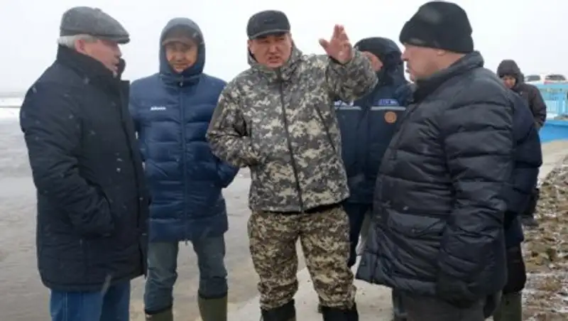 Аким Павлодарской области оценил паводковую ситуацию в Баянаульском районе