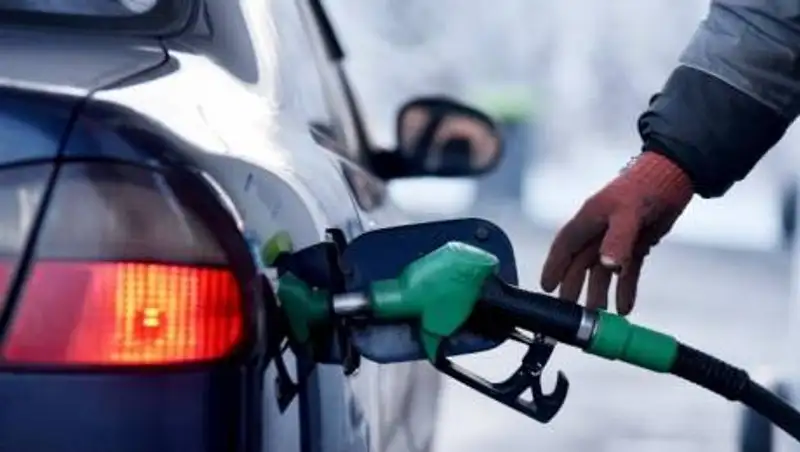 Эксперт рассказал, почему растет цена на бензин