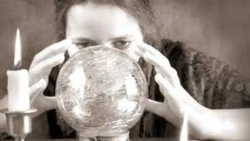 Целителей, знахарей и шаманов просят взять под контроль депутаты