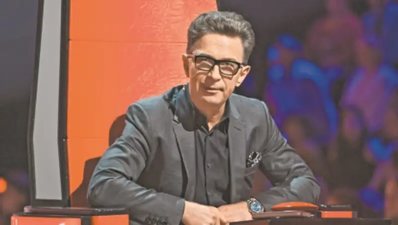 Сюткин посвятил песню ушедшим звездам