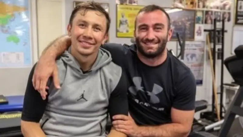 Головкин поделился фотографиями с тренировок к бою с «Канело»