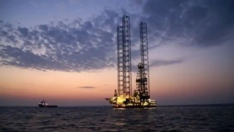 Казахстан продлил недропользование Каспием для России на шесть лет