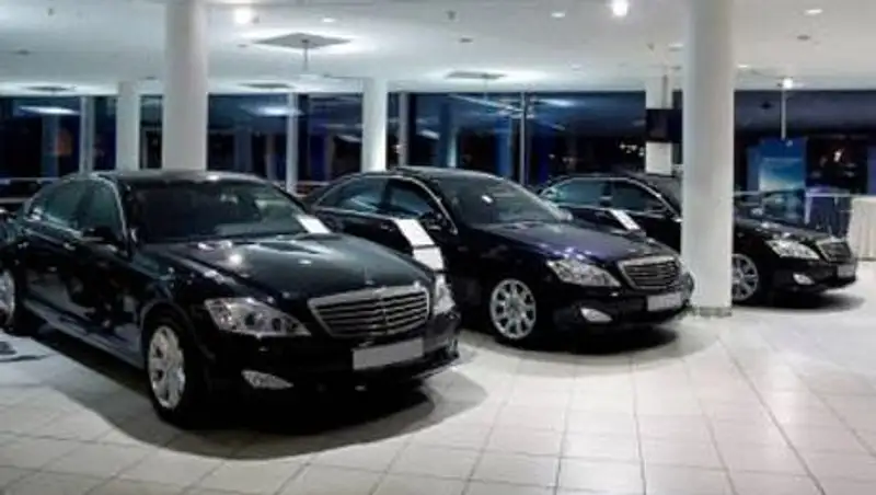 Депутаты просят К.Масимова разобраться с приобретением дорогих служебных авто в регионах