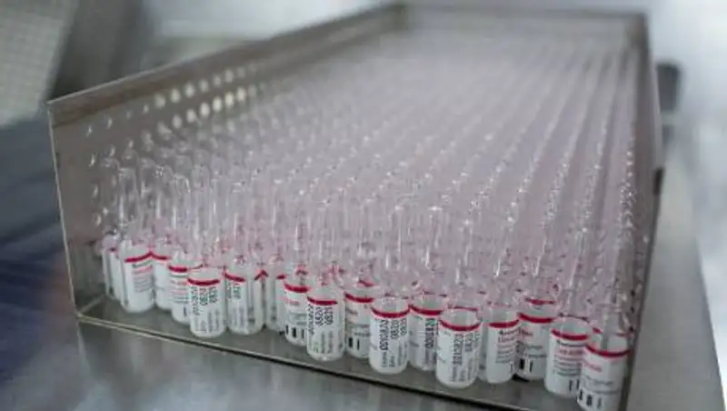 Россия, возможно, будет производить вакцину от COVID-19 в Казахстане