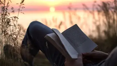 книжный гид, рекомендации к прочтению, фото - Новости Zakon.kz от 30.08.2022 13:00