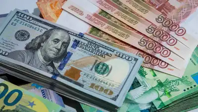 курсы валют, фото - Новости Zakon.kz от 01.04.2022 17:11