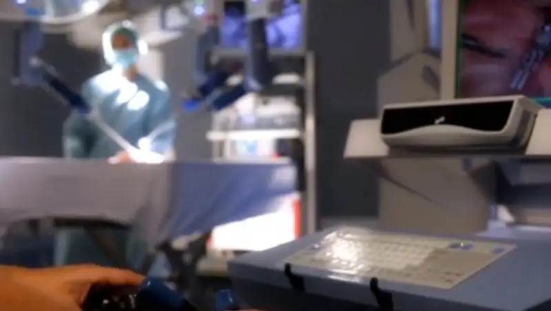 Президентская клиника готовится к запуску проекта роботизированной хирургии