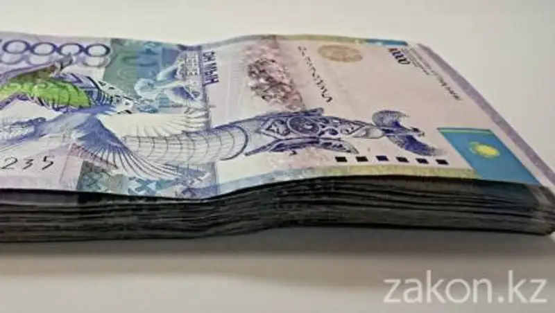 Чиновницу, устроившую той во время карантина, оштрафовали