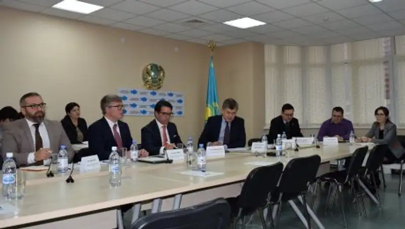 Казахстанские врачи получат доступ к международной базе данных по доказательной медицине