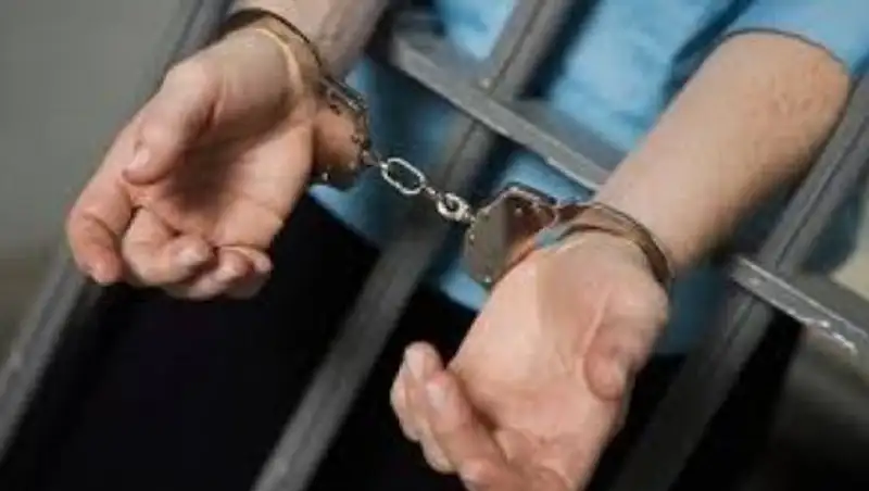 В Усть-Каменогорске следователь издевался над подозреваемой