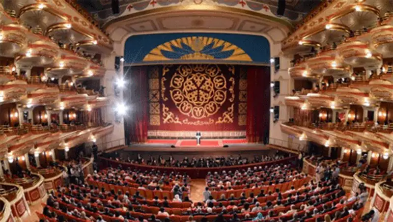 Н. Назарбаев посетил мировую премьеру театра Astana Оpera, фото - Новости Zakon.kz от 22.10.2013 01:55
