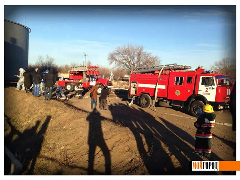 Аким ЗКО поругал чсников за экипировку и тушенку, фото - Новости Zakon.kz от 22.11.2013 21:07