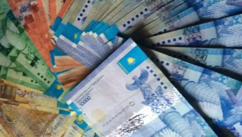 В СКО чиновник уличен в получении взятки