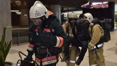 пожарные, служба спасения, флешмоб , фото - Новости Zakon.kz от 18.12.2021 14:36