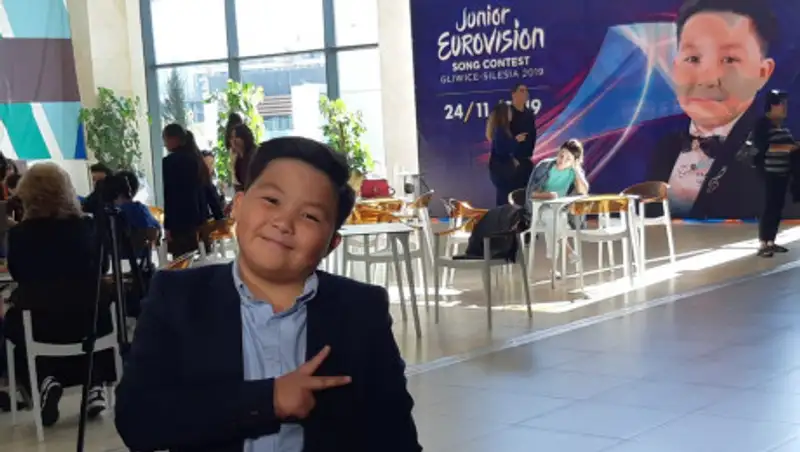 Какую песню споет Ержан Максим на Детском Евровидении-2019