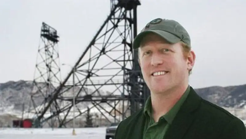 Убивший бен Ладена утверждает, что перед смертью тот прятался за жену