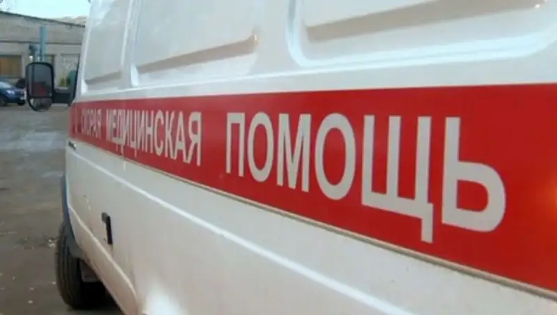 Петербуржец избил участкового и умер, пытаясь съесть свой планшет