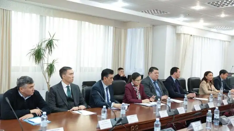 Миссия МВФ начала свою работу в Казахстане, фото - Новости Zakon.kz от 24.01.2023 19:23